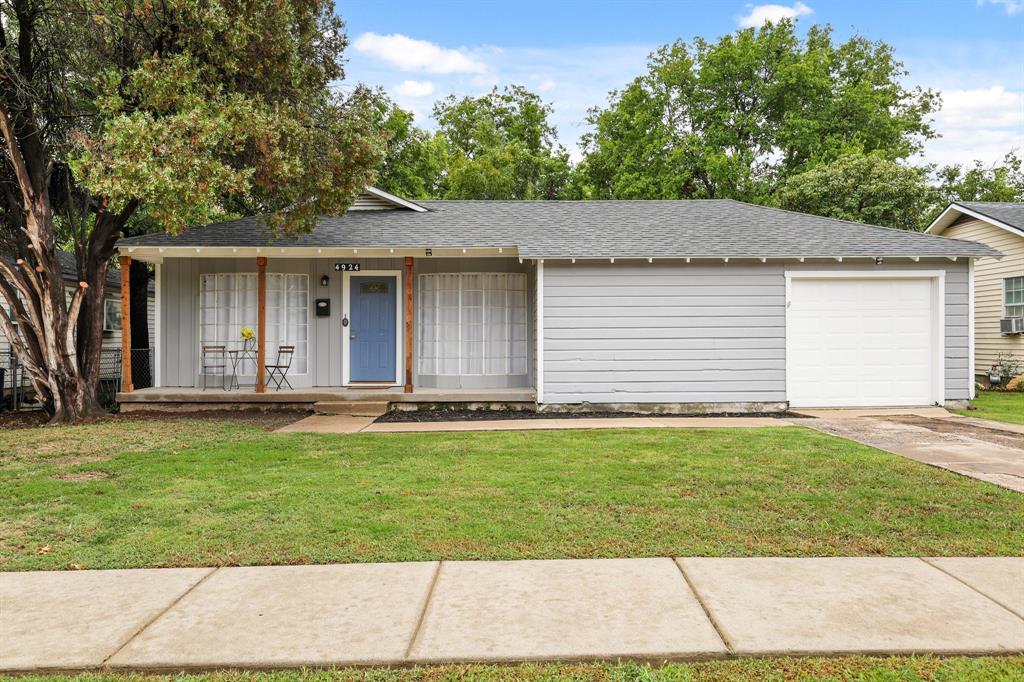 a backyard of a house with yard and trees