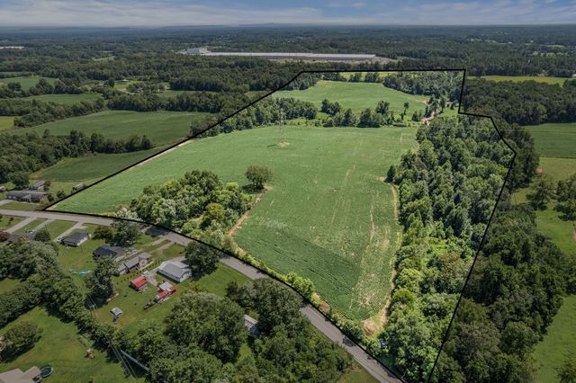 $2,240,000 | 5684 Buffalo Valley Road