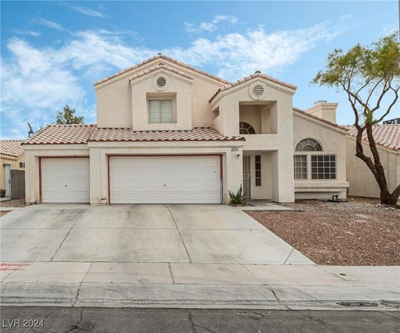 $470,000 | 4712 Wild Oak Way | North Las Vegas