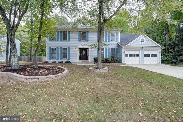 $750,000 | 33 Covington Lane | Beagle Club