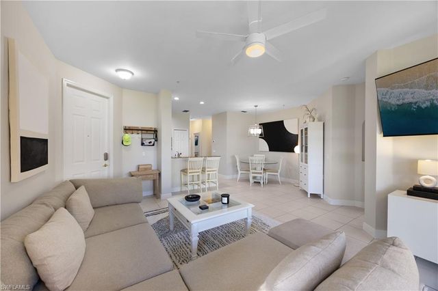 $367,500 | 1360 Sweetwater Cove, Unit 104 | Sterling Oaks