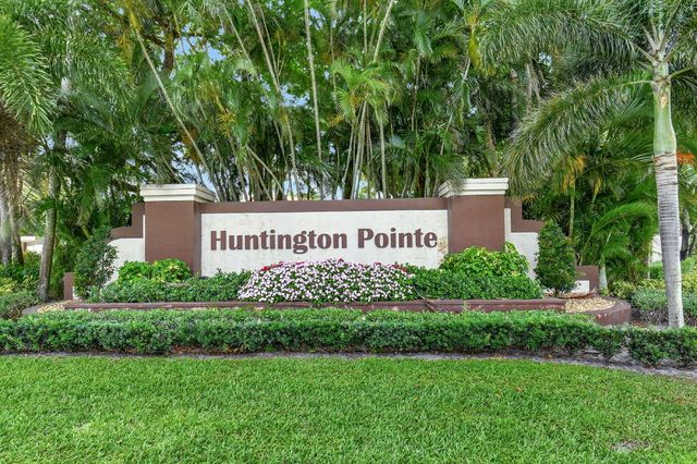 $284,999 | 14095 Royal Vista Drive, Unit 401 (PH01) | Huntington Pointe