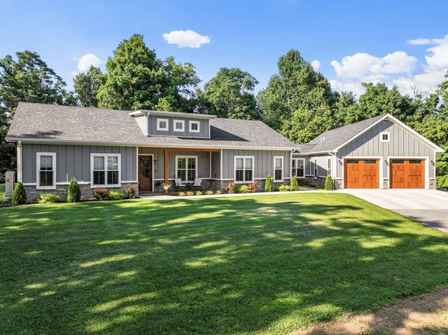 $1,200,000 | 638 Happy Valley Road