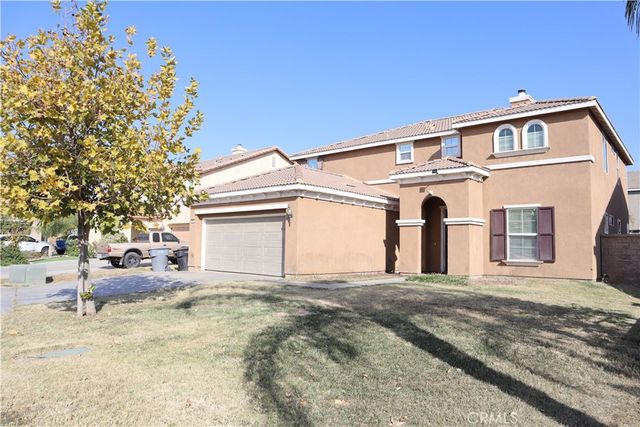 $589,000 | 1639 Hendy Woods Circle | Central Perris