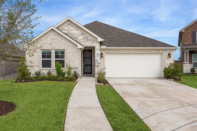 $420,000 | 2707 Oakheath Crest Court | Pearland