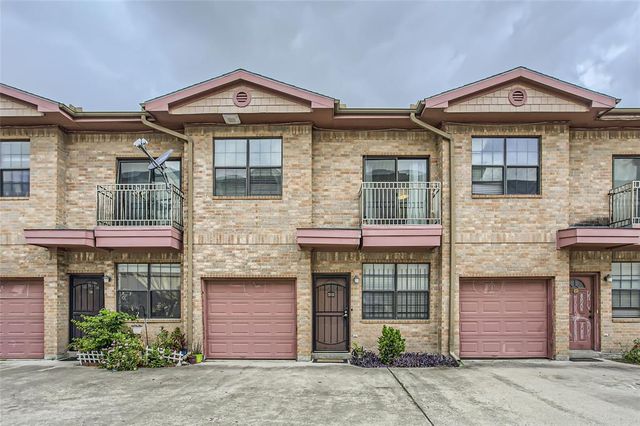 $235,000 | 9400 Bellaire Boulevard, Unit 609 | Sharpstown