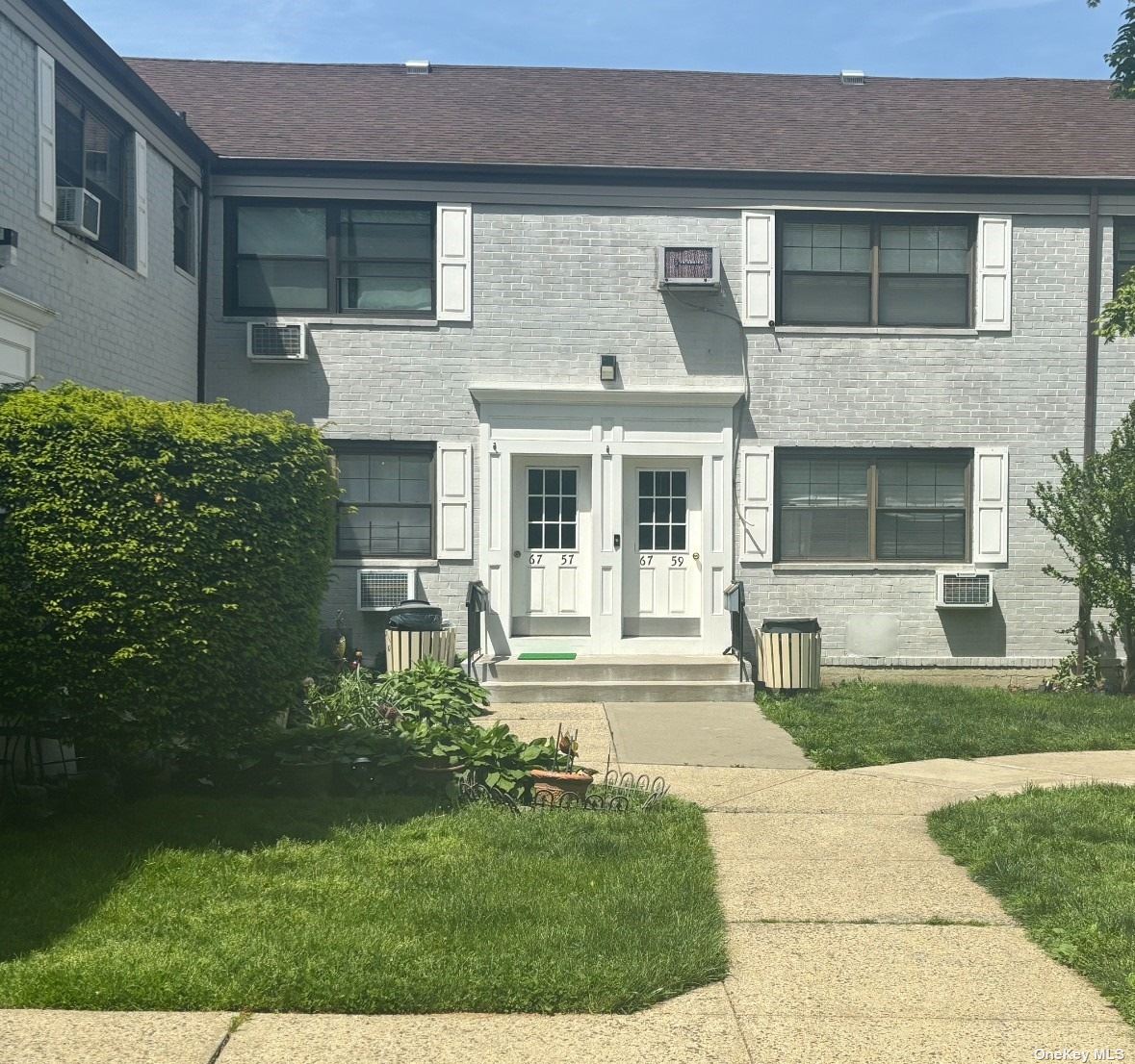 Garden Apartment