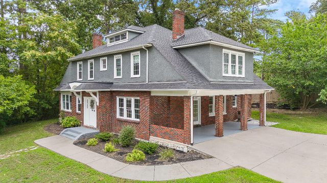 $585,000 | 314 Tunnel Boulevard | Brainerd