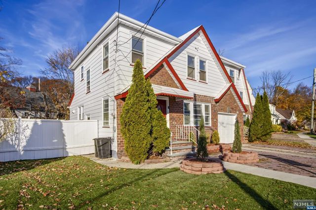 $549,999 | 12 Clark Avenue | Broughton Avenue