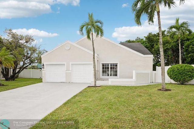 $4,000 | 8587 Dynasty Drive | Sandalfoot Cove