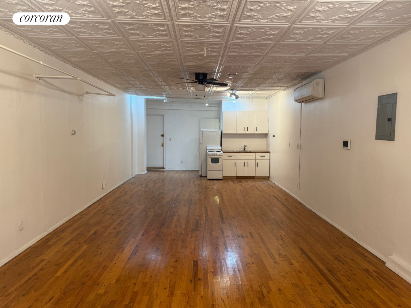 a view of a storage & utility room