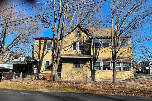 $325,000 | 152 East Hollis Street | Southeast Nashua