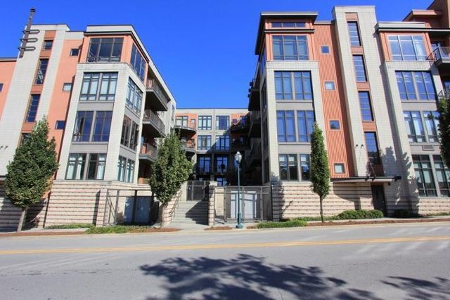 $2,250 | 129 Walnut Street, Unit 111 | Downtown Chattanooga