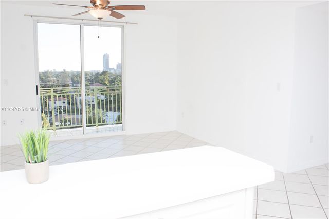 $2,150 | 3500 Coral Way, Unit 805 | Golden Pines