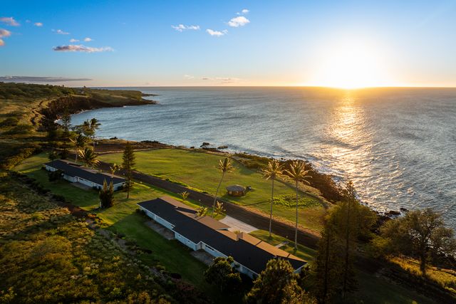 $7,490,000 | 56-102 Old Coast Guard Road | Puakea Ranch