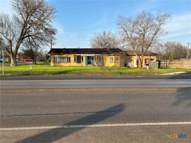 $99,000 | 402 North Nixon Avenue | Nixon