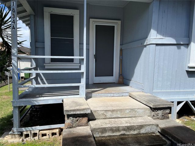 $1,900 | 1834 A Sereno Street | Lower Nuuanu