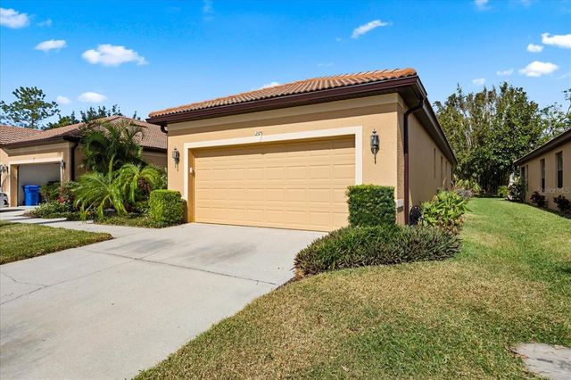 $2,800 | 237 Shell Falls Drive | Apollo Beach