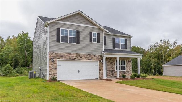 $401,190 | 1099 Tilburn Terrace | Simpsonville Township - Rockingham County