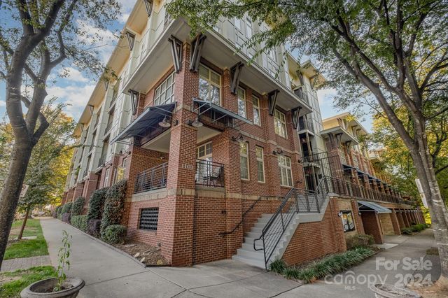 $279,900 | 1101 West 1st Street, Unit 216 | Third Ward