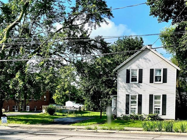 $189,900 | 2113 Monroe Avenue | Brighton