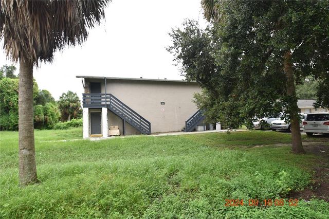 $1,150 | 2205 Irene Street, Unit 1 | University of South Florida