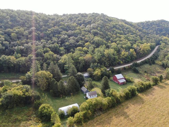 $325,000 | 45789 County 13 | Preble Township - Fillmore County