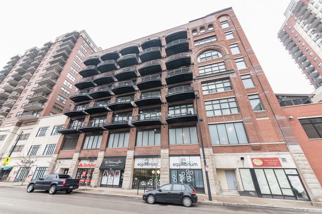 $3,300 | 1503 South State Street, Unit 306 | South Loop