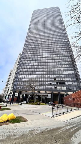 $184,000 | 5415 North Sheridan Road, Unit 504 | Park Tower