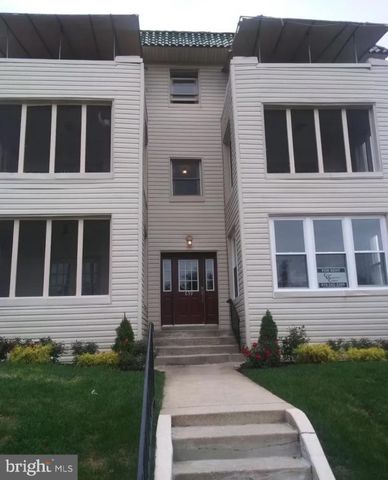 $1,350 | 639 Plymouth Road, Unit C1 | Meridale Little Farms