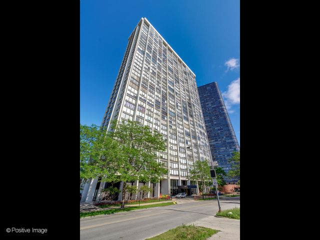 $167,000 | 5445 North Sheridan Road, Unit 1909 | Edgewater Beach