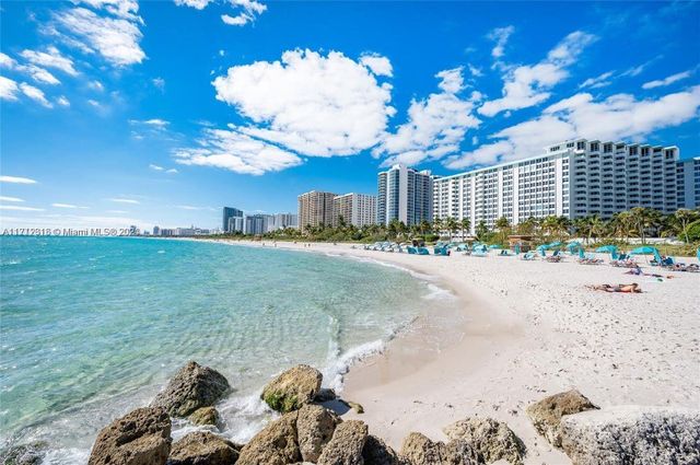 $359,000 | 2899 Collins Avenue, Unit 1516 | Triton Tower Condominium