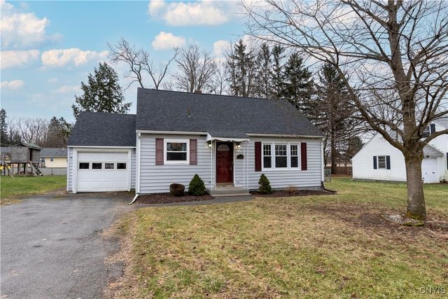 $209,900 | 116 Hedgewood Place | North Utica