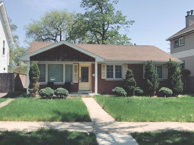 $329,900 | 3845 McCormick Avenue | Brookfield