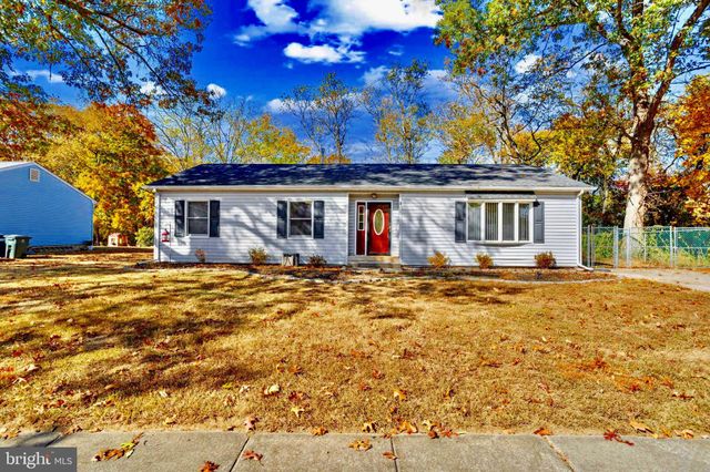 $345,000 | 9 Karen Drive | Monroe Township - Gloucester County