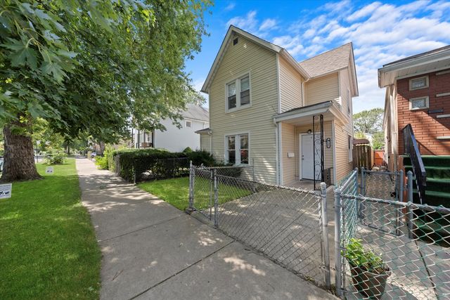 $285,000 | 5146 South Homan Avenue | Gage Park