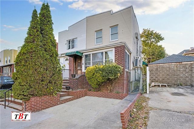 $989,000 | 914 East 26th Street | Midwood