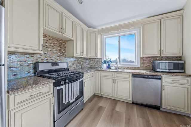 $620,000 | 148-53 235th Street | Rosedale