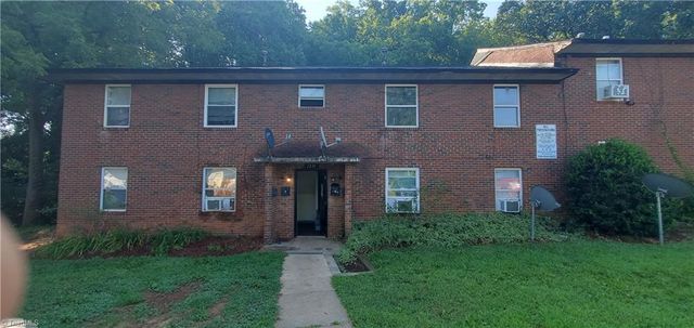 $695 | 1231 Gholson Ave S East | Skyline Village Columbia Terrace