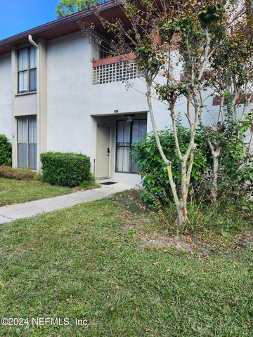 $1,950 | 103 Branch Wood Lane, Unit 103 | Hillwood Condominiums