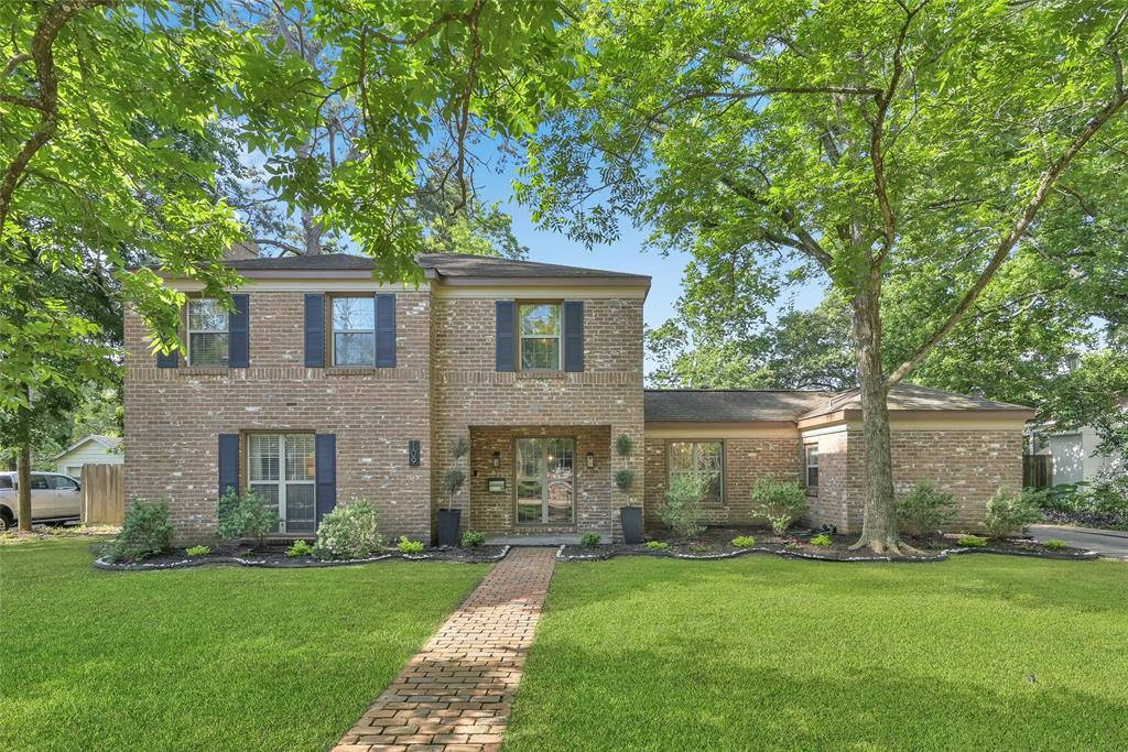 Yes, this is real. A classic charmer at an unbeatable price located in the heart of Conroe! Overflowing with character, this interior designer-owned beauty has been updated with contemporary style and modern amenities.
