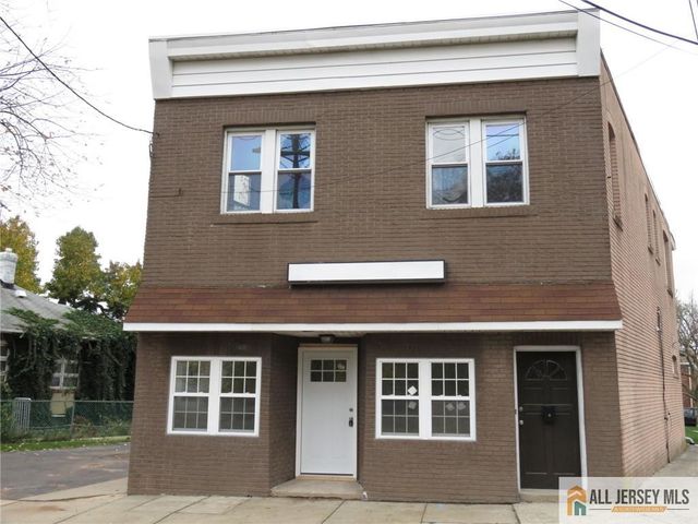 $2,800 | 97 Ford Avenue, Unit 2 | Fords