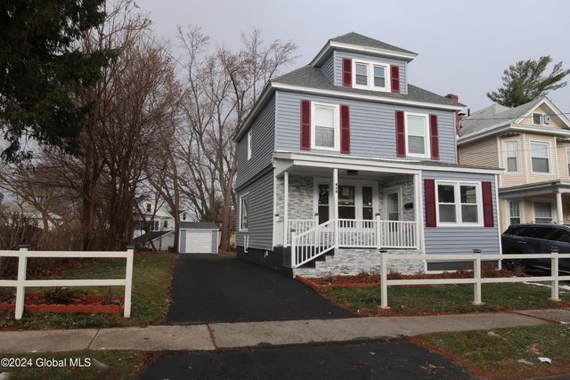 $299,900 | 419 Plymouth Avenue | Eastern Avenue