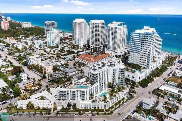 $10,500 | 401 North Birch Road, Unit TH7 | Central Beach