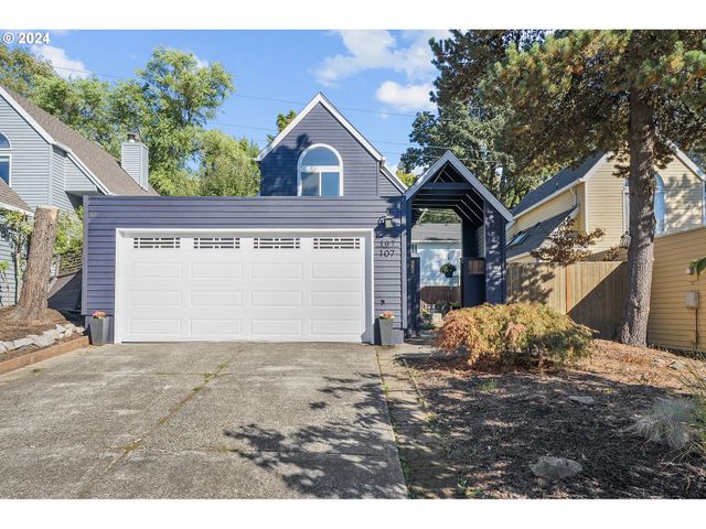 $699,000 | 107 Kingsgate Road | Oak Creek