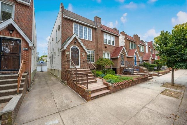 $999,000 | 1522 East 29th Street | Madison