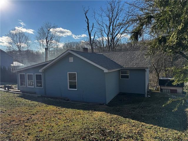 $170,000 | 20 Warner Avenue | Fallowfield Township - Washington County