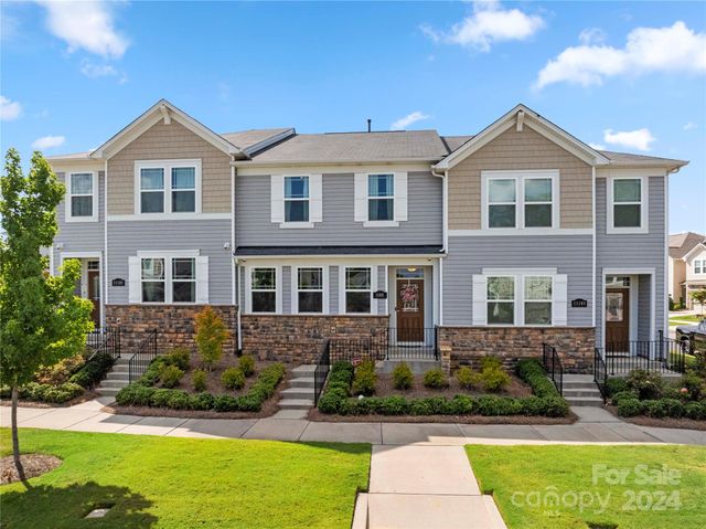 $354,900 | 11105 Chalkbark Lane, Unit 7 | Mallard Creek-Withrow Downs