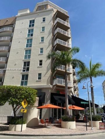 $3,900 | 7270 Southwest 88th Street, Unit B306 | Kendall