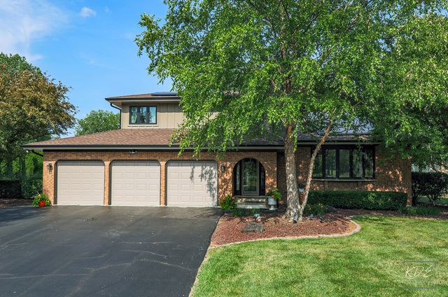 $850,000 | 13105 Red Drive | Lemont